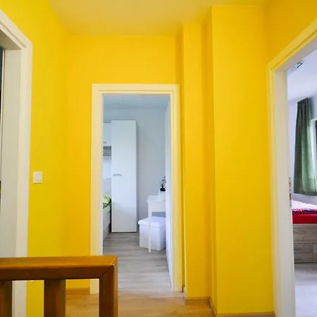 Jutta Apartment *