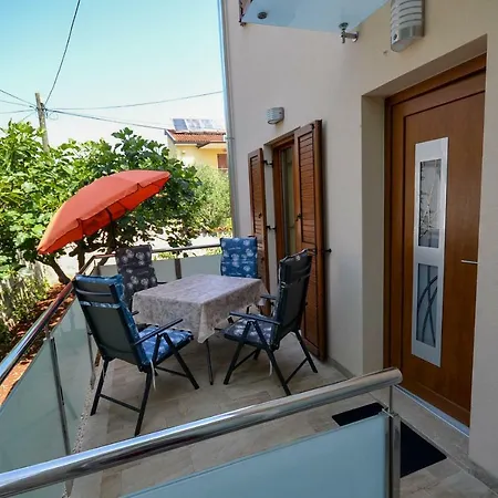 Jutta Daire Novigrad Istria